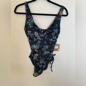 NEW Niptuck Swimsuit one piece size 6